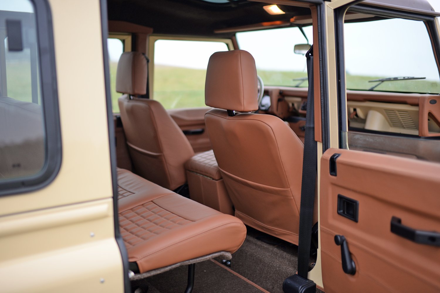 Sold: 1992 Land Rover Defender 110