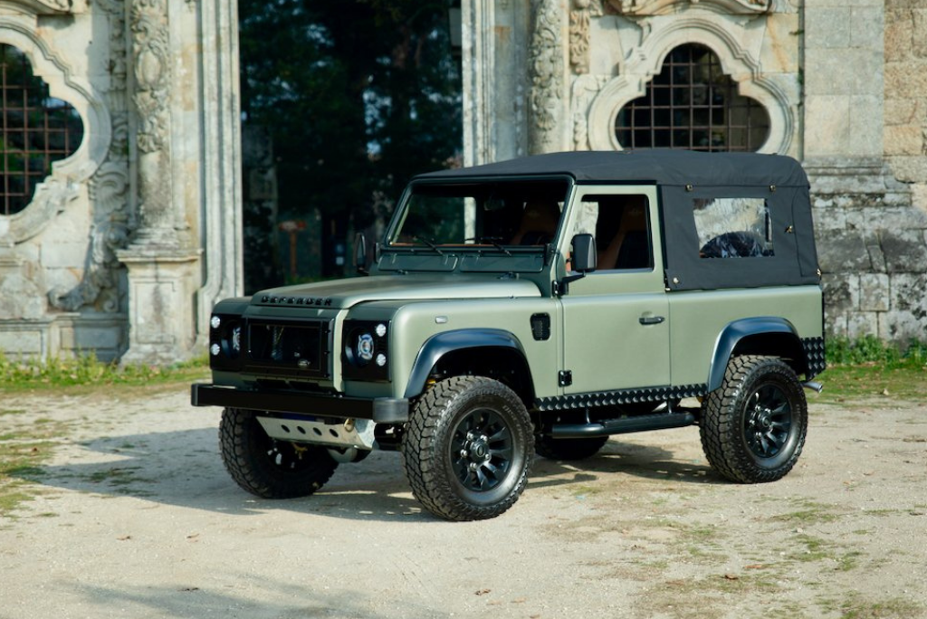 1990 Land Rover Defender 90-1