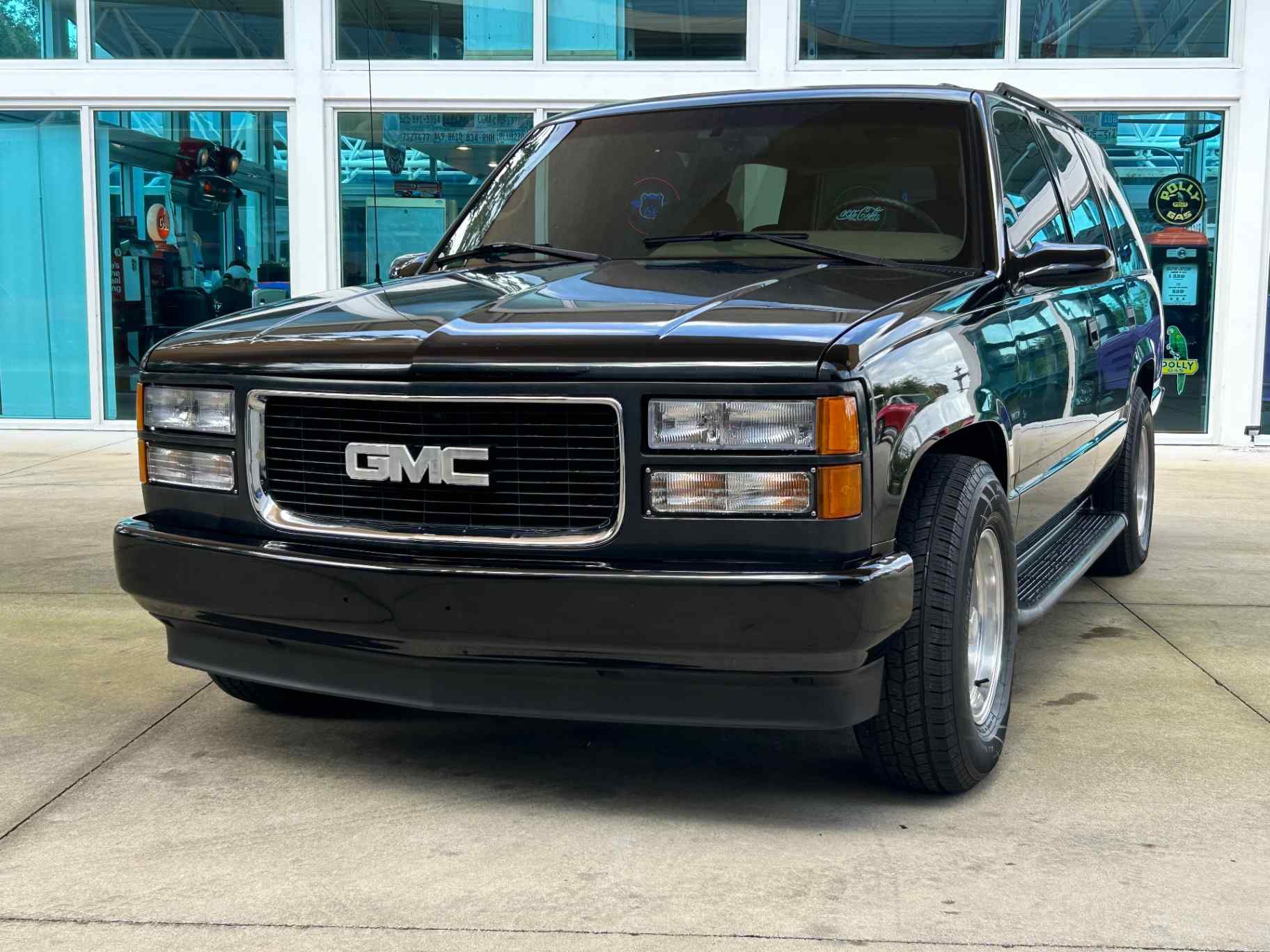 1996 GMC Suburban SLE