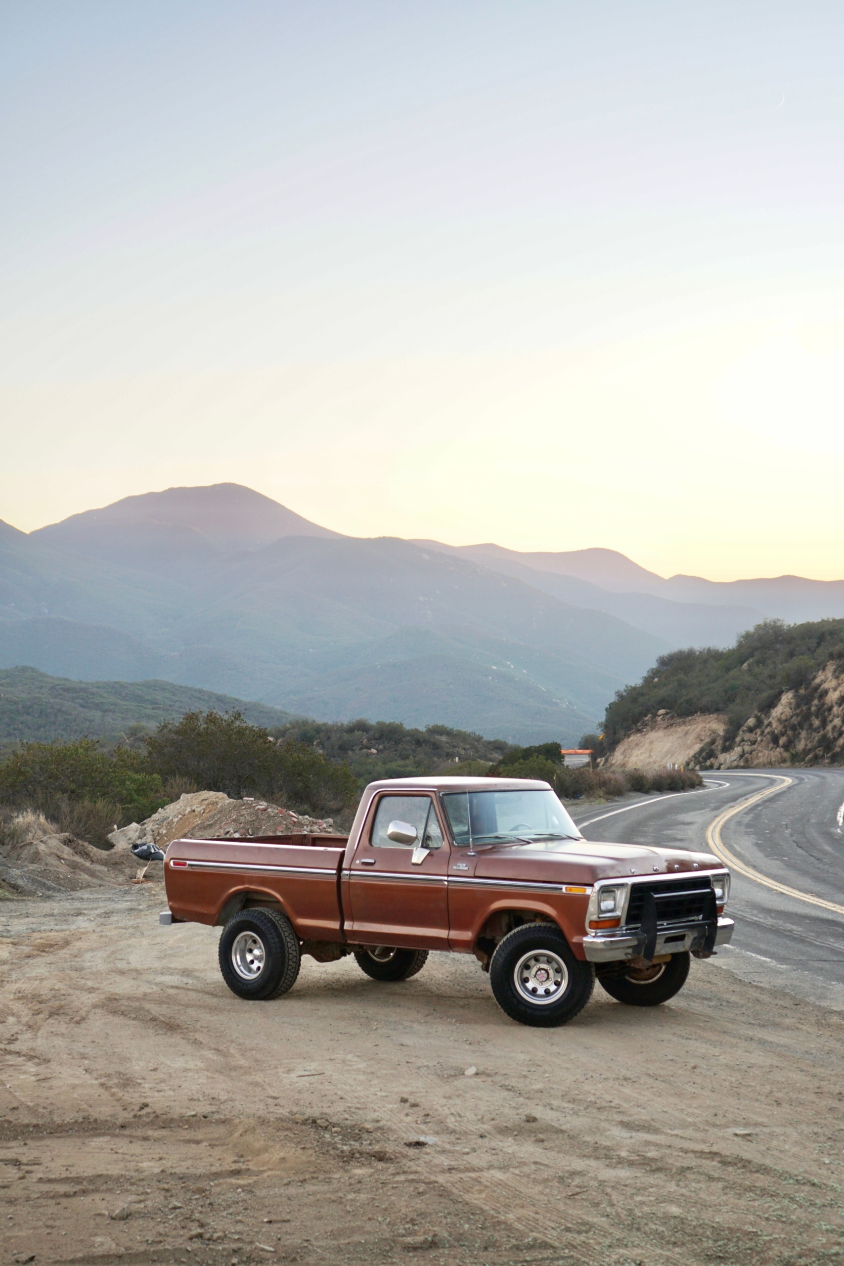 Sold: 1978 Ford F-150 Ranger Short Bed