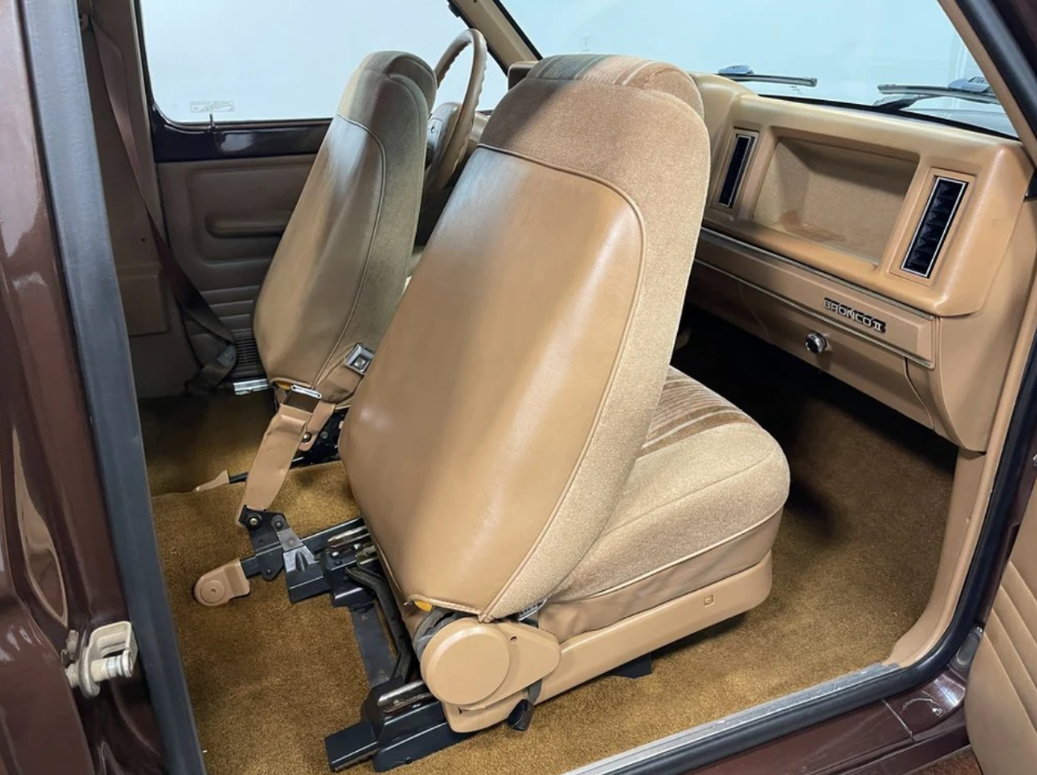 1987 Ford Bronco II XL