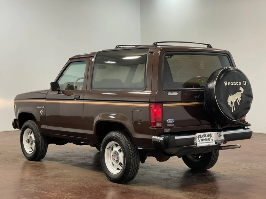 1987 Ford Bronco II XL - 4