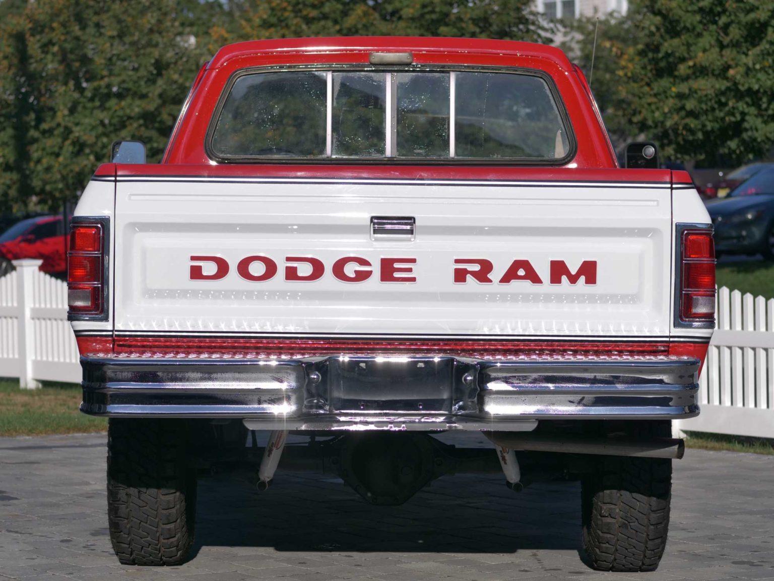 1985 Dodge Power Ram W150 Custom 4x4 - 5