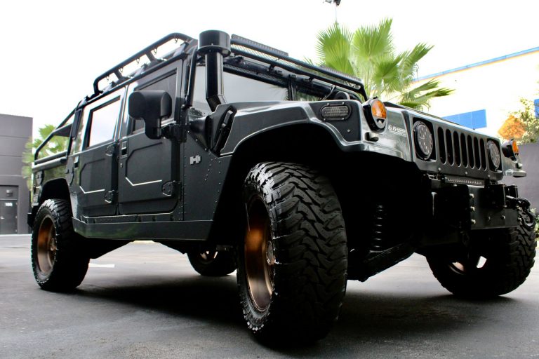 Sold: 1999 Hummer H1