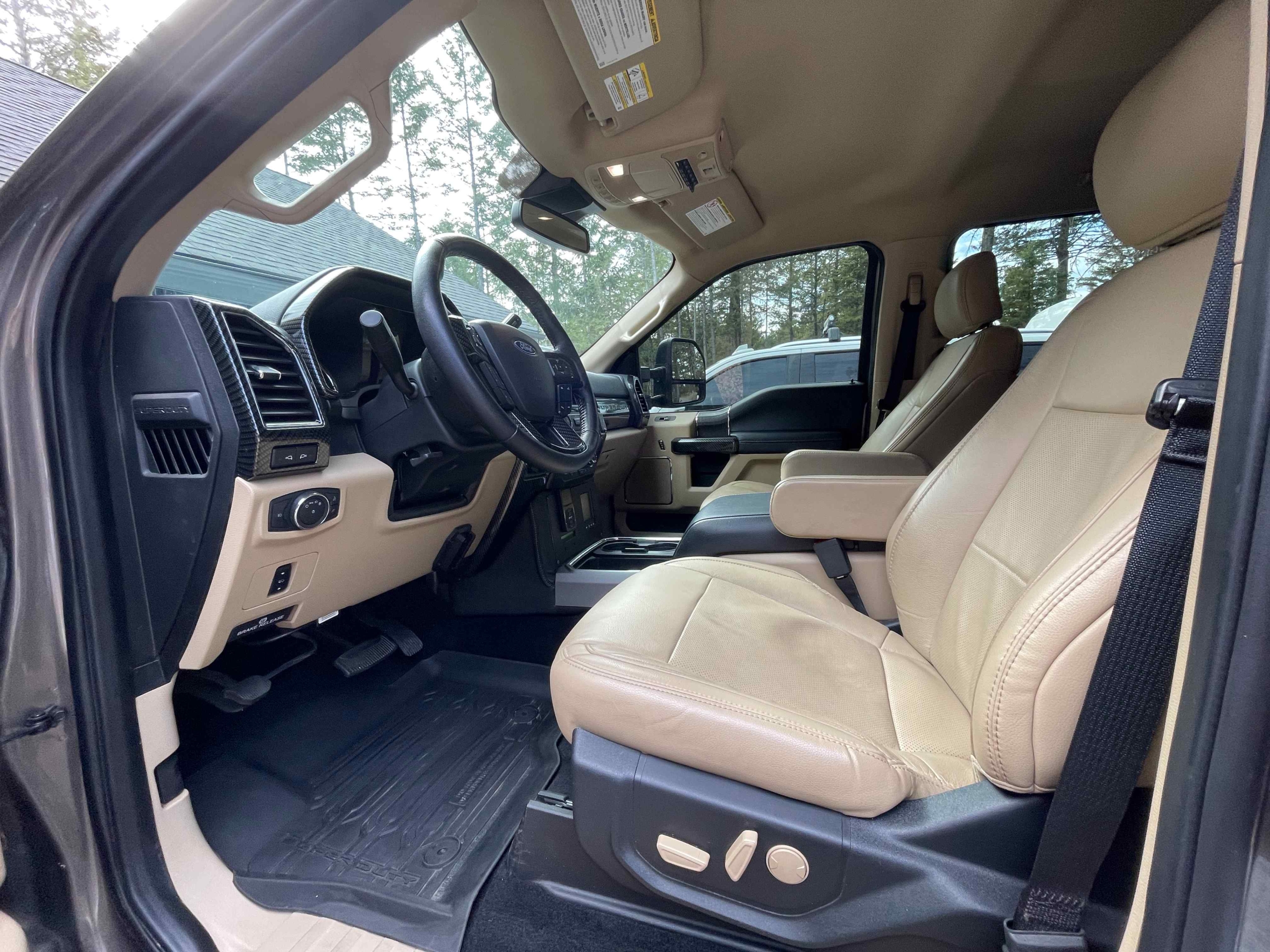 2020 EarthRoamer LTi-005