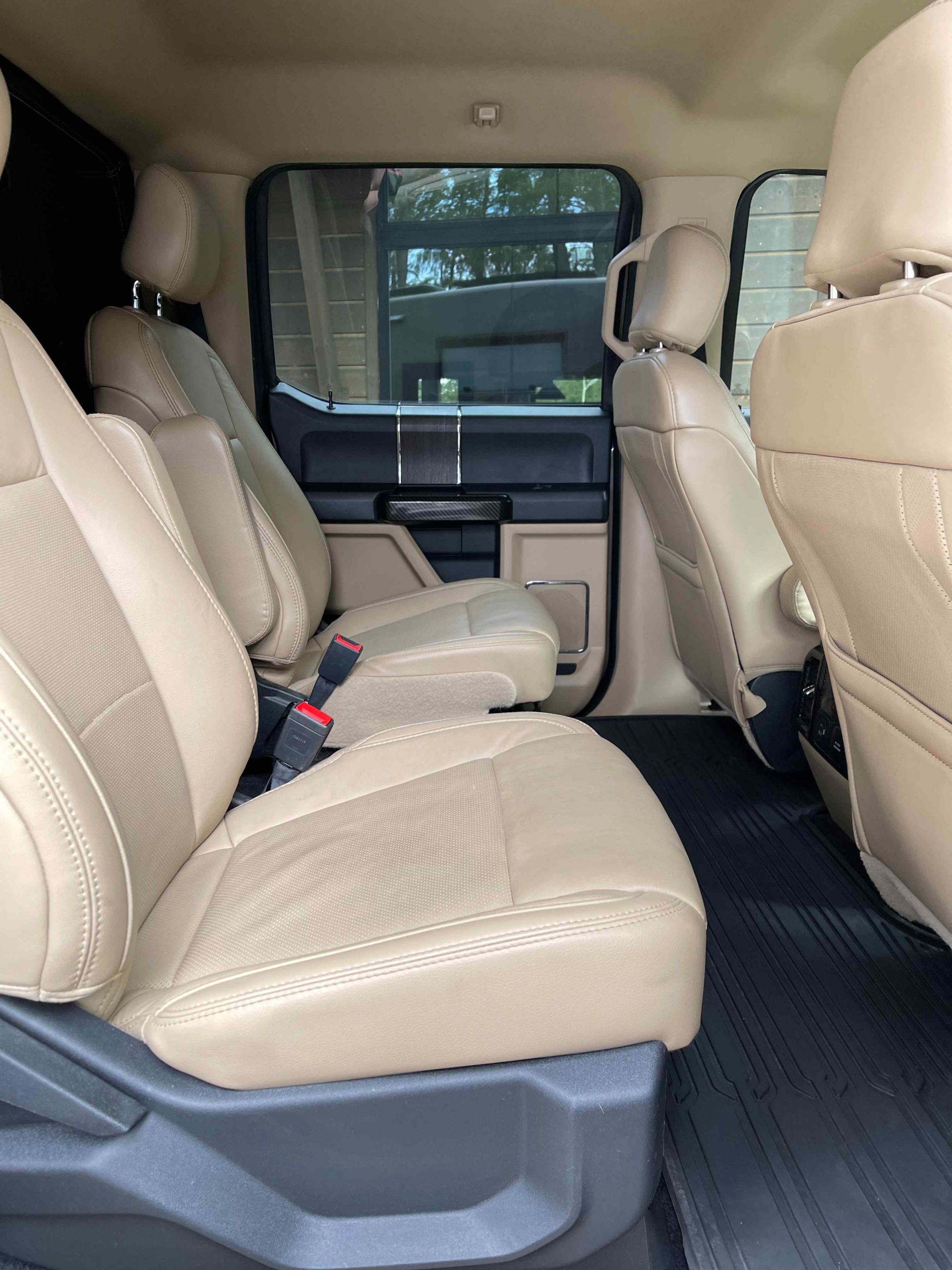 2020 EarthRoamer LTi-005