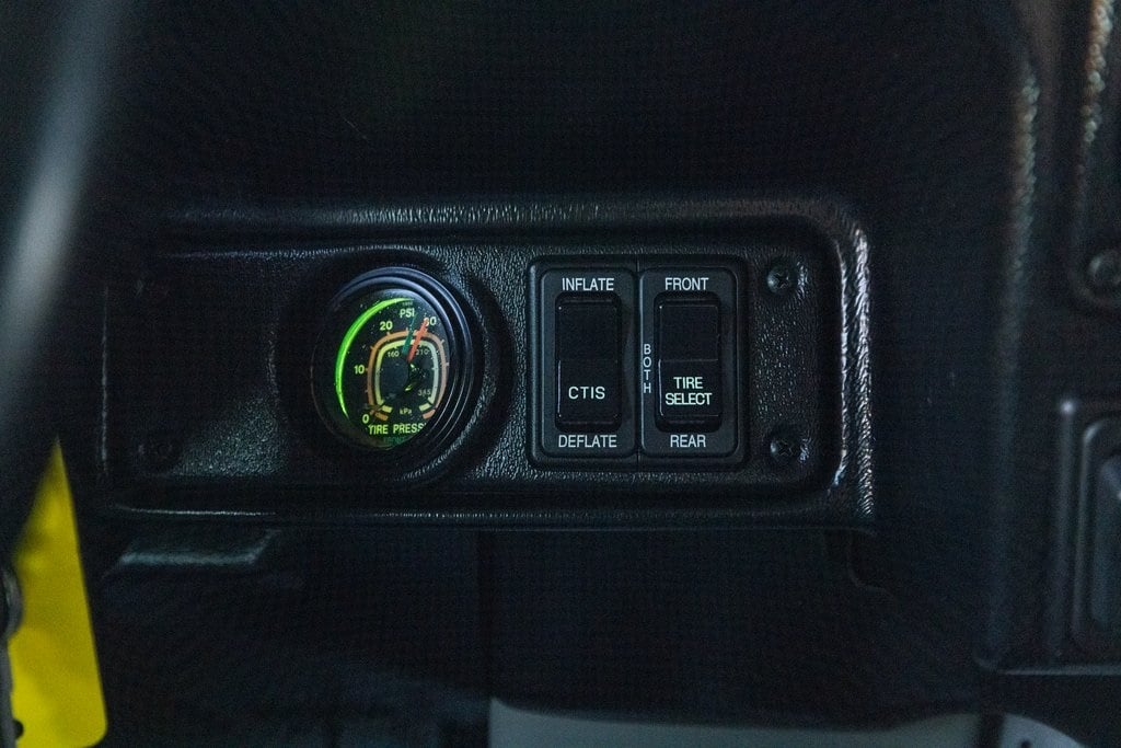 1999 Hummer H1
