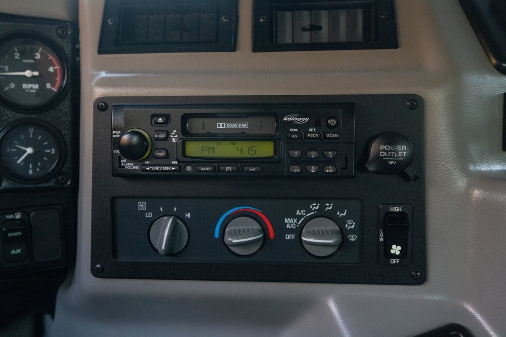 1999 Hummer H1