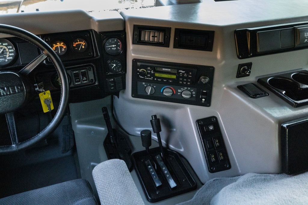 1999 Hummer H1