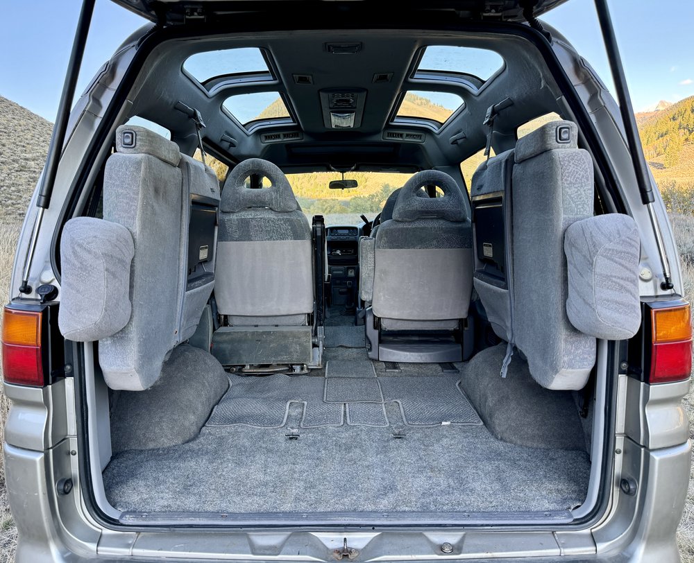 1998 Mitsubishi Delica L400 Spacegear