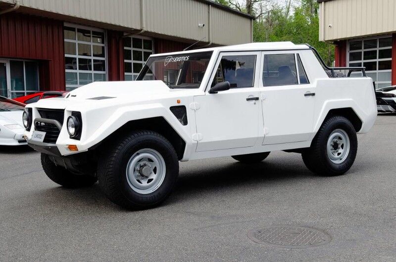 Sold: 1989 Lamborghini LM002
