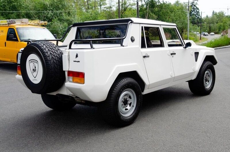 Sold: 1989 Lamborghini LM002