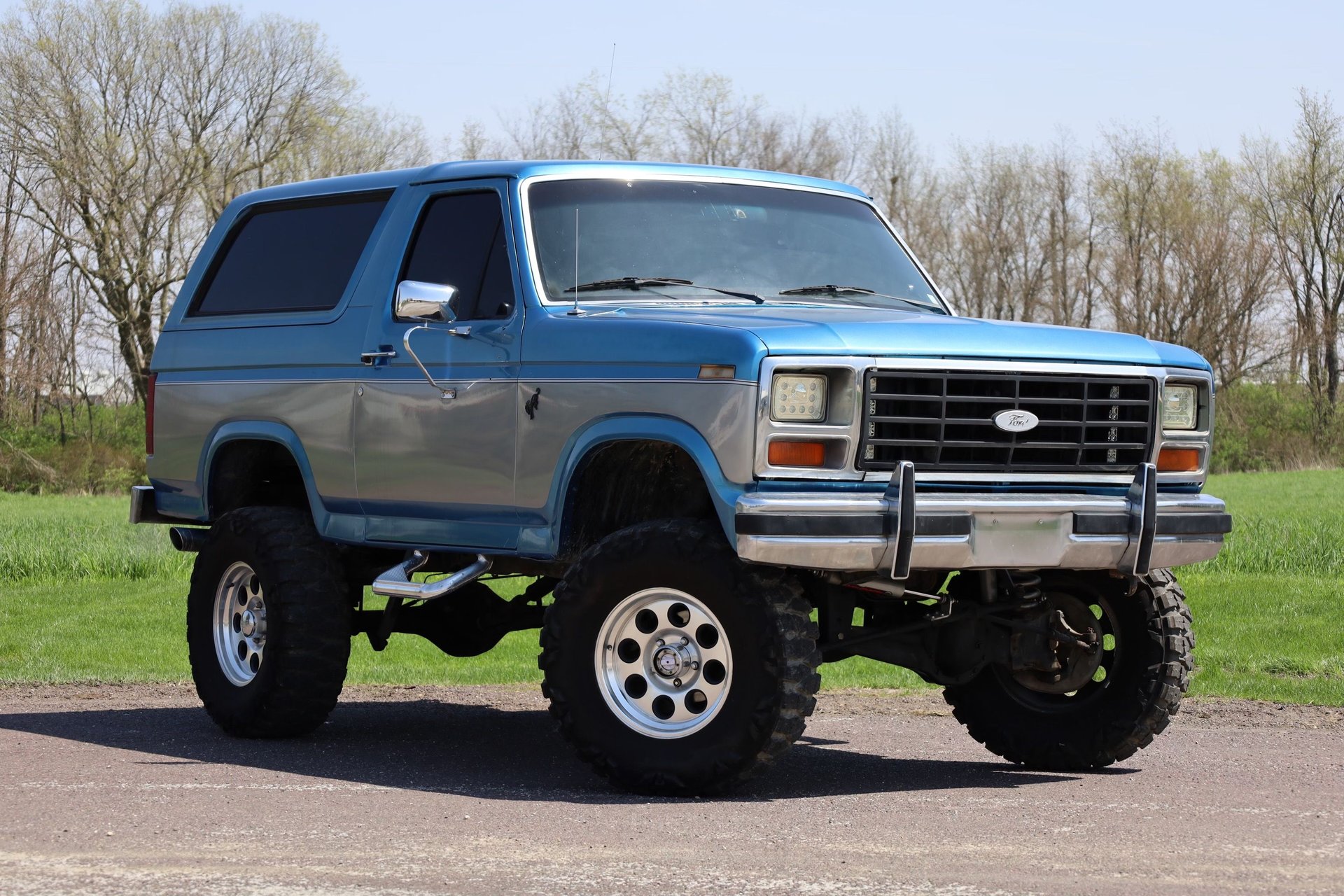 1985 Ford Bronco - 4