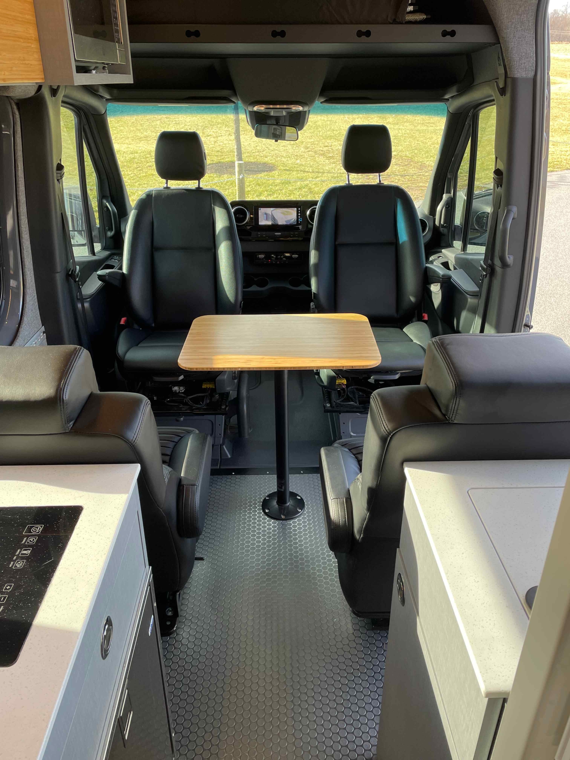 2022 Mercedes-Benz Sprinter 2500 170"