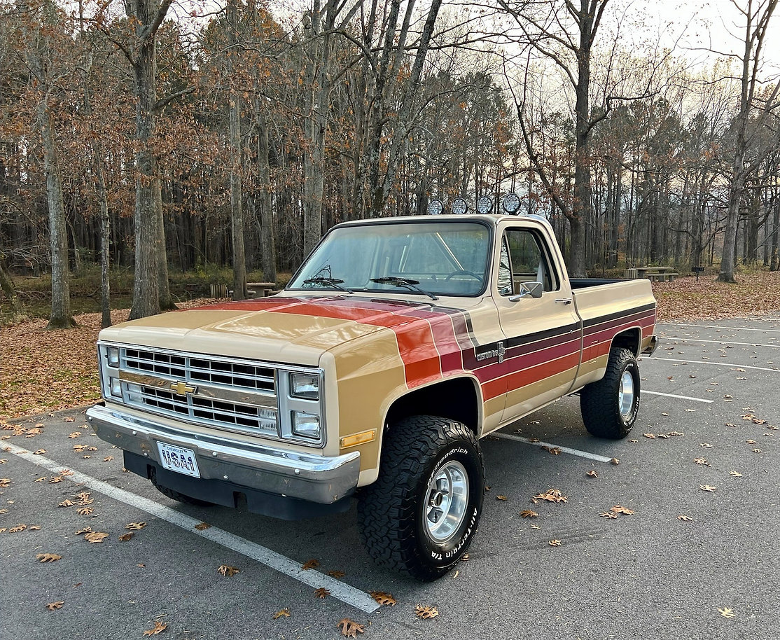 Sold: 1987 Chevrolet V10 1/2 Ton