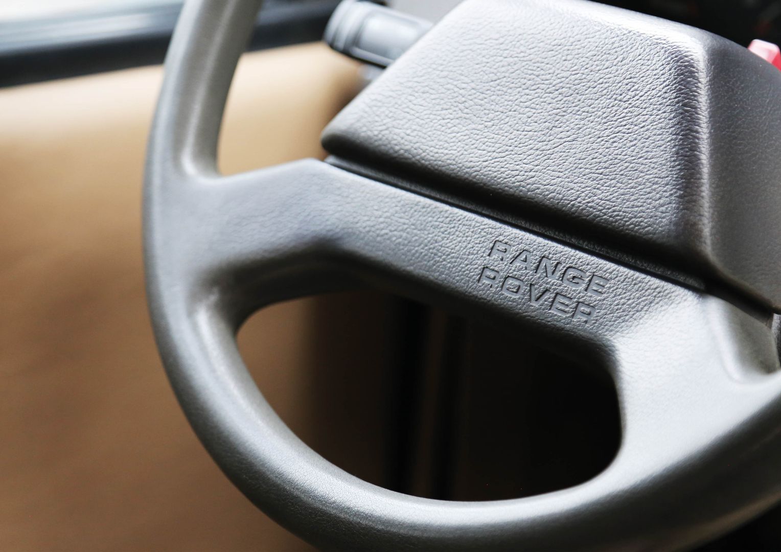 Sold: 1990 Range Rover Classic