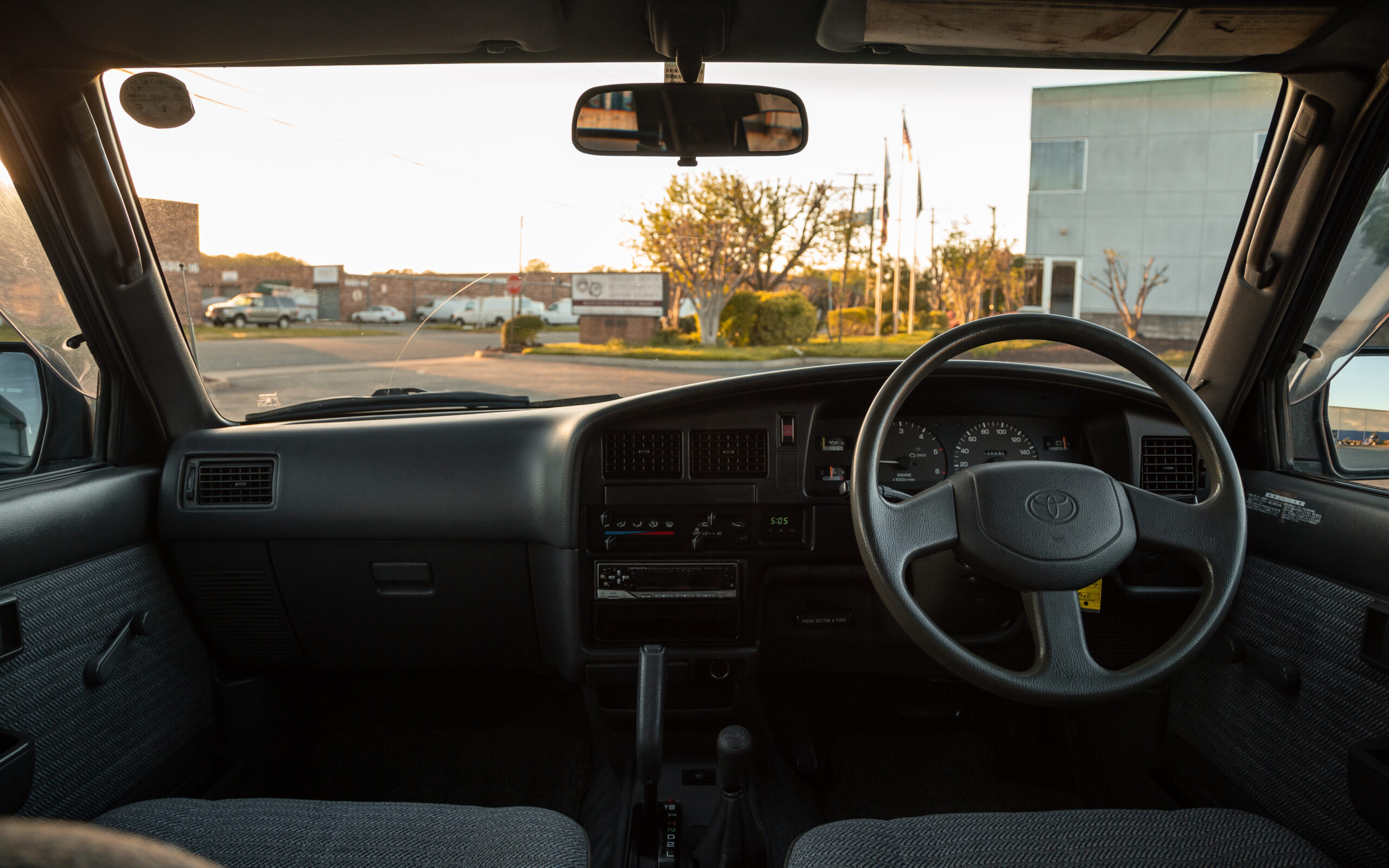 1996 Toyota Hilux SSR LN108 - 4
