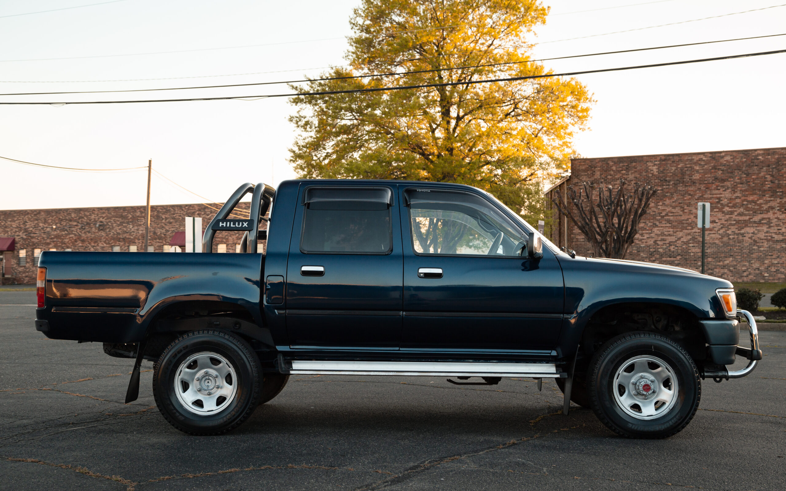 1996 Toyota Hilux SSR LN108