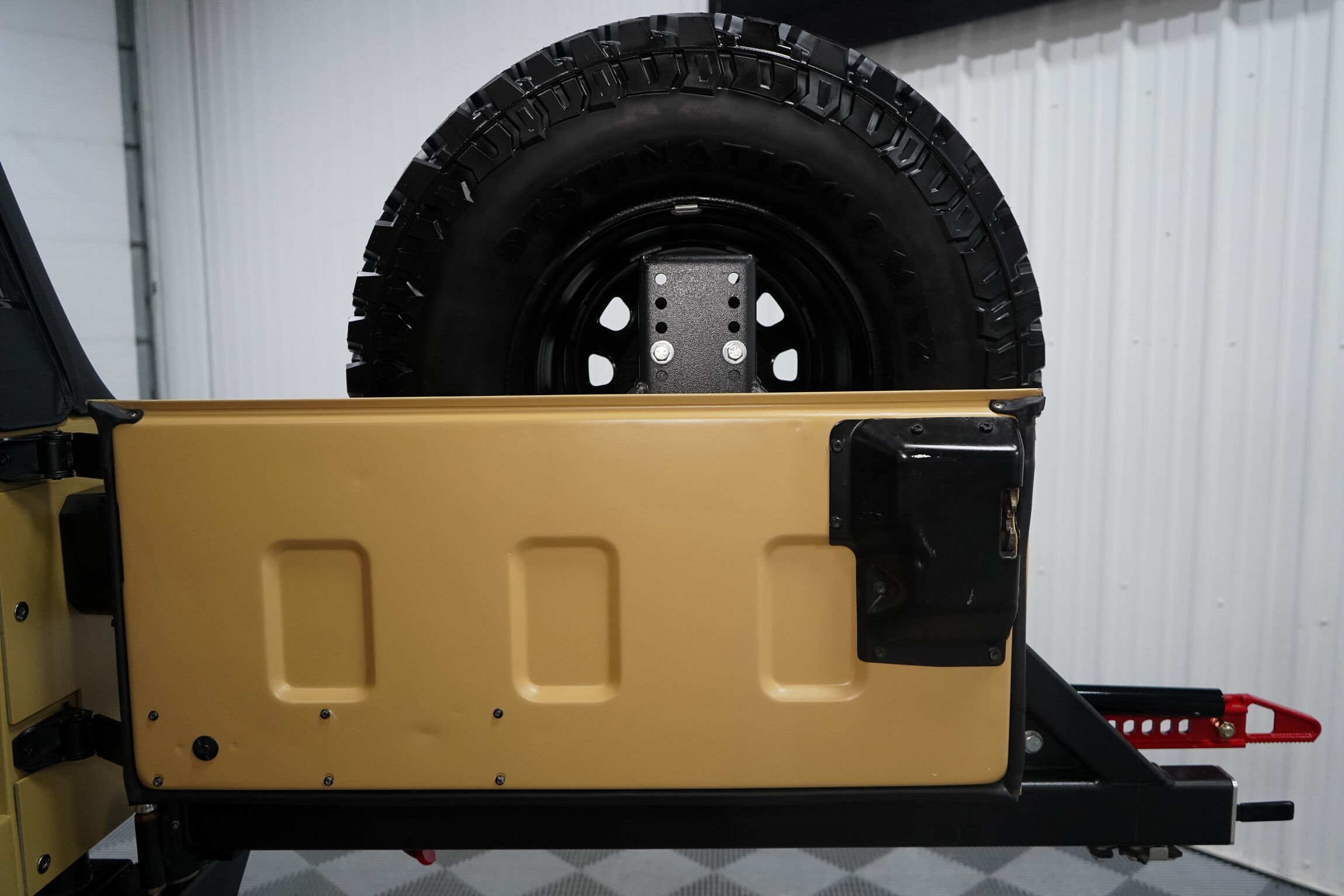 Sold: V8-Powered 1991 Jeep Wrangler YJ