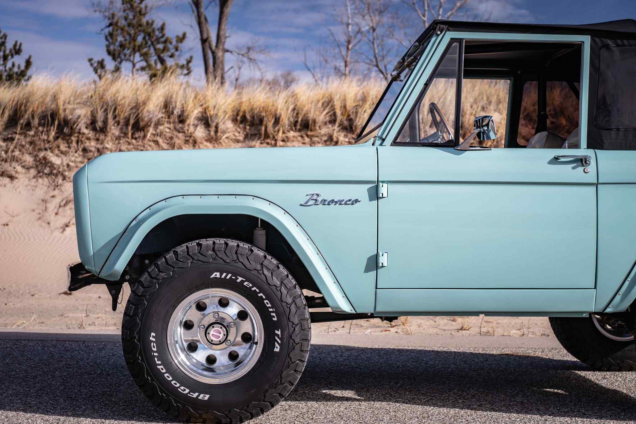 Sold: 1967 Ford Bronco