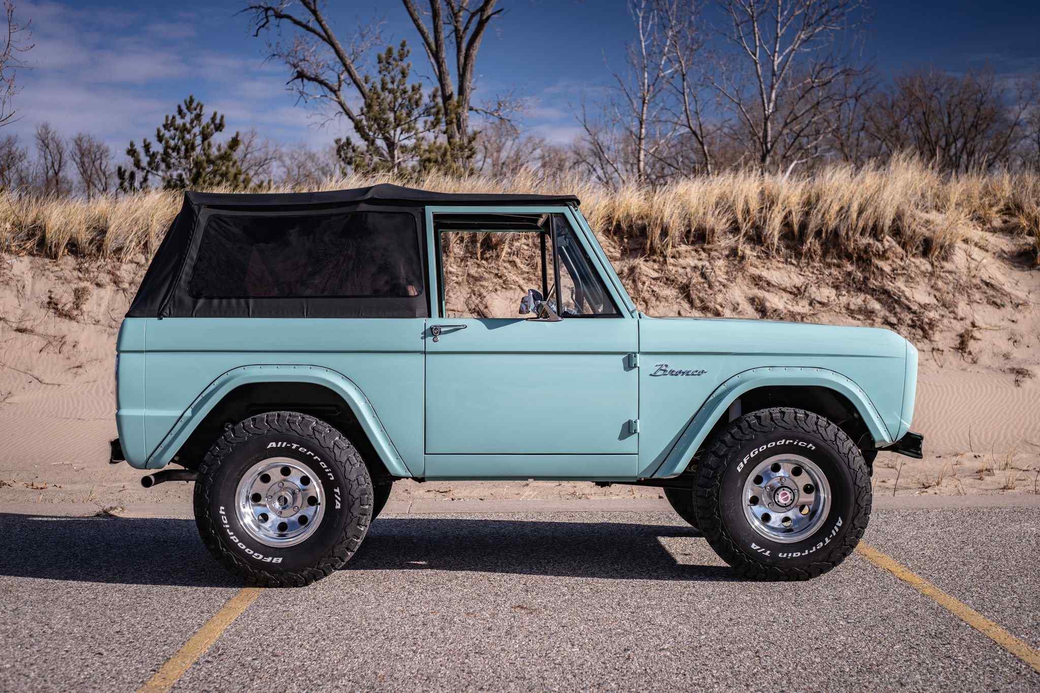 Sold: 1967 Ford Bronco