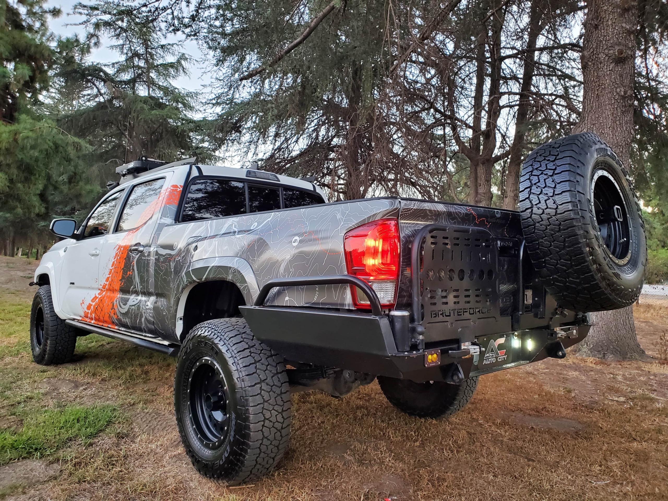 2016 Toyota Tacoma TRD Sport - 4