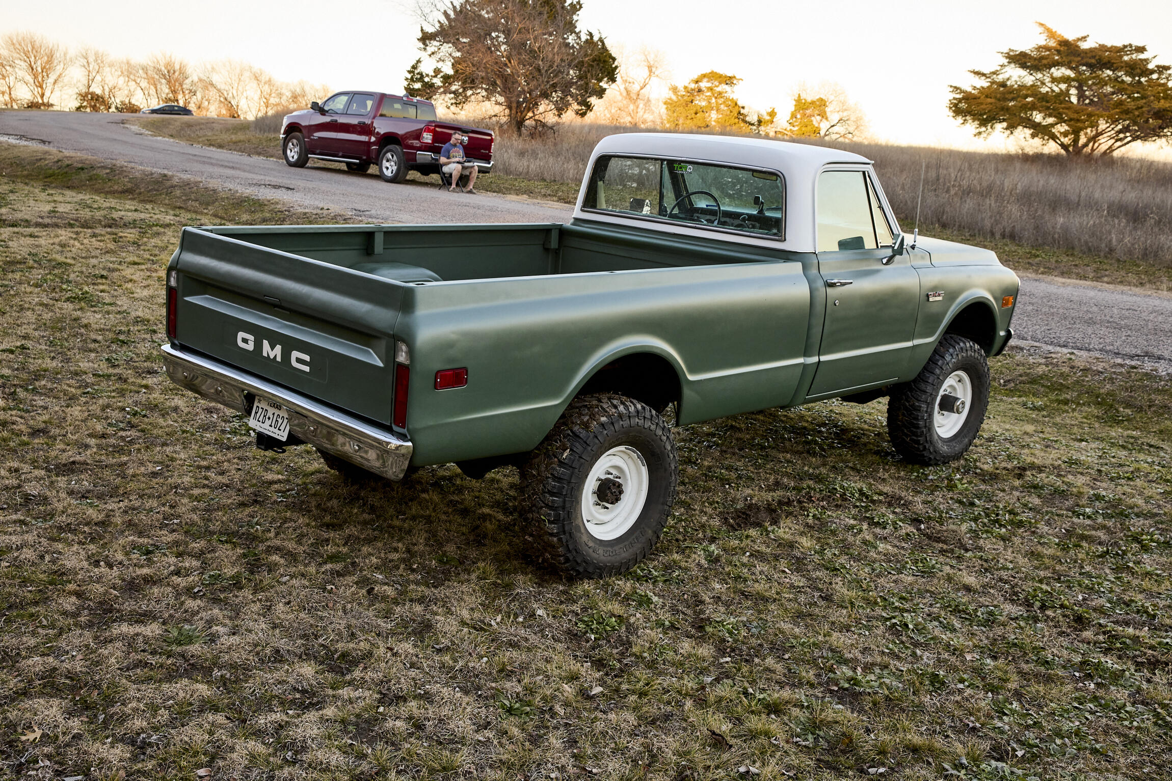 Sold: 1972 GMC 2500 Super Custom 4x4