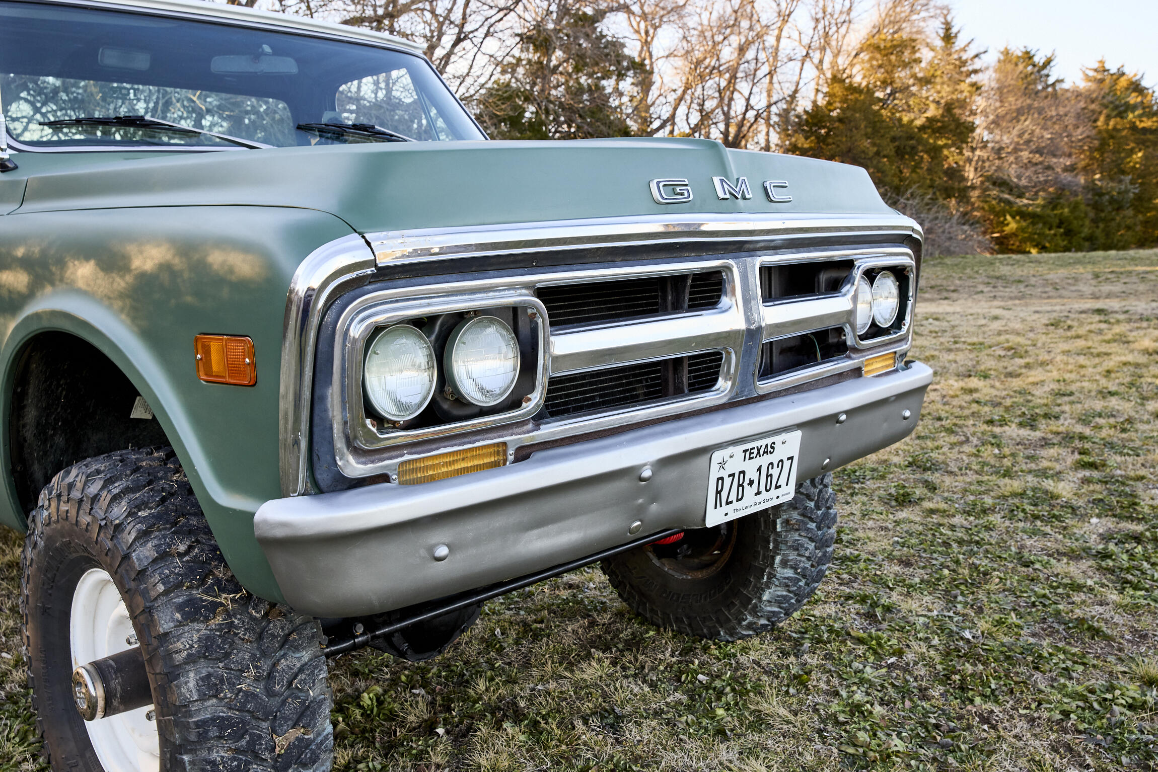 Sold: 1972 GMC 2500 Super Custom 4x4