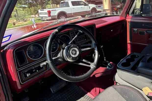 1983 Dodge Ramcharger 150 4×4