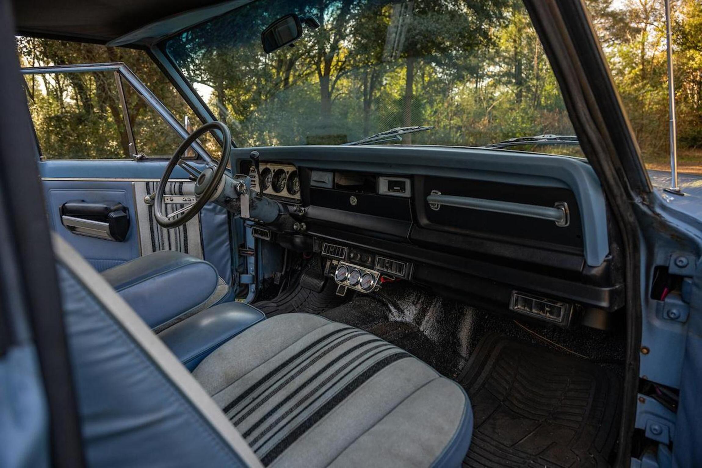 Sold: 1980 Jeep Cherokee Chief