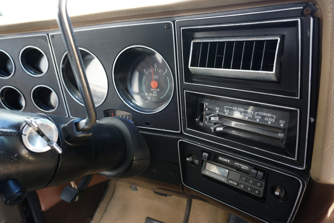 Sold: 1979 Chevrolet K10 4x4