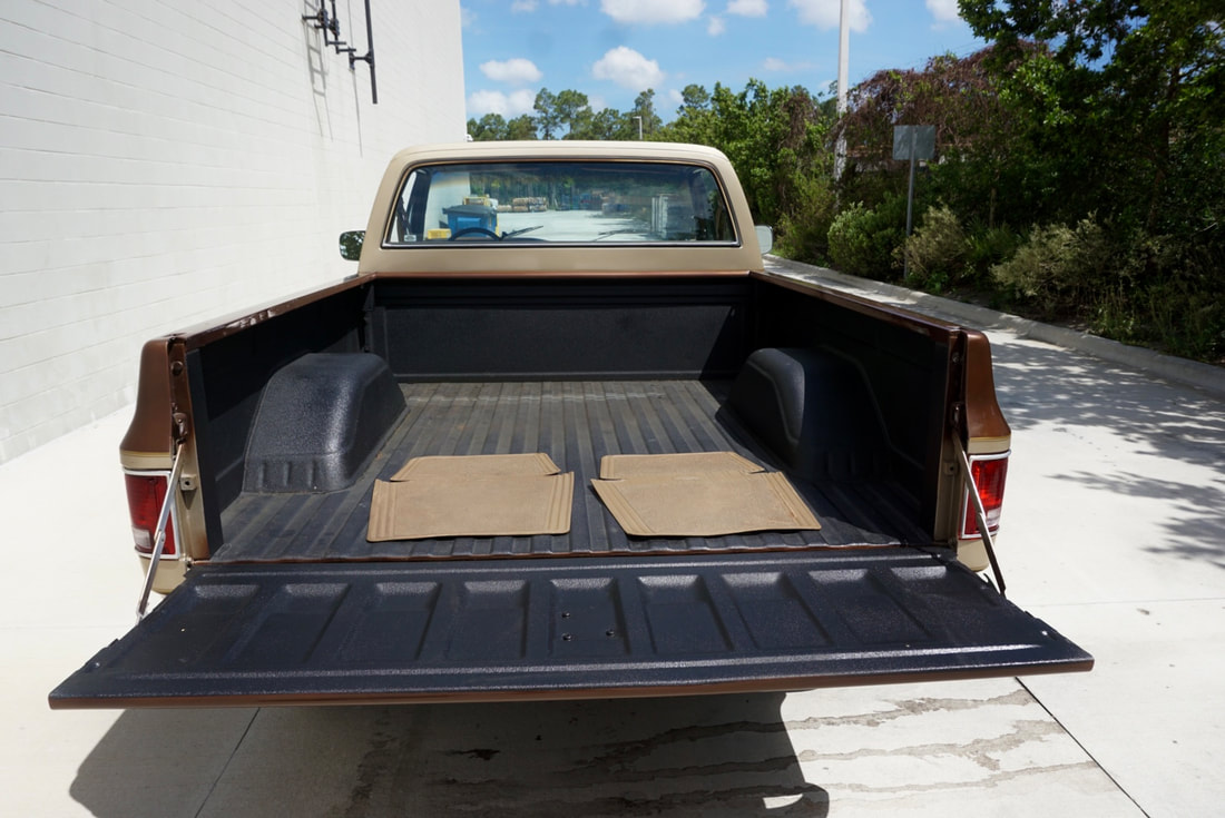 Sold: 1979 Chevrolet K10 4x4