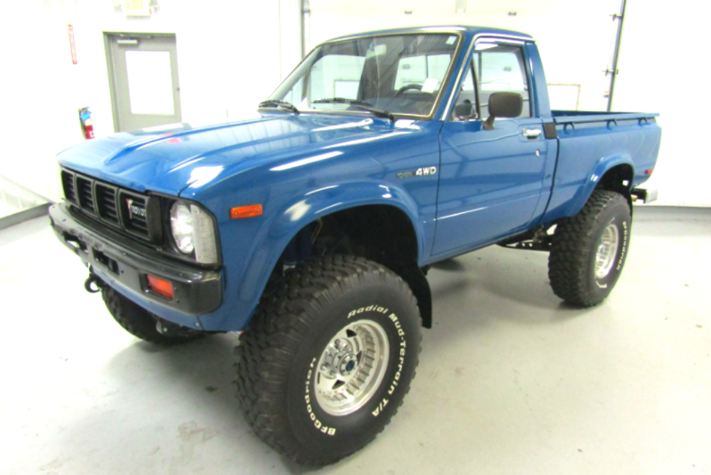 Sold: 1980 Toyota Hilux-1