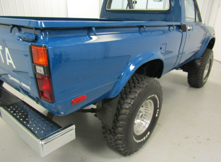 Sold: 1980 Toyota Hilux