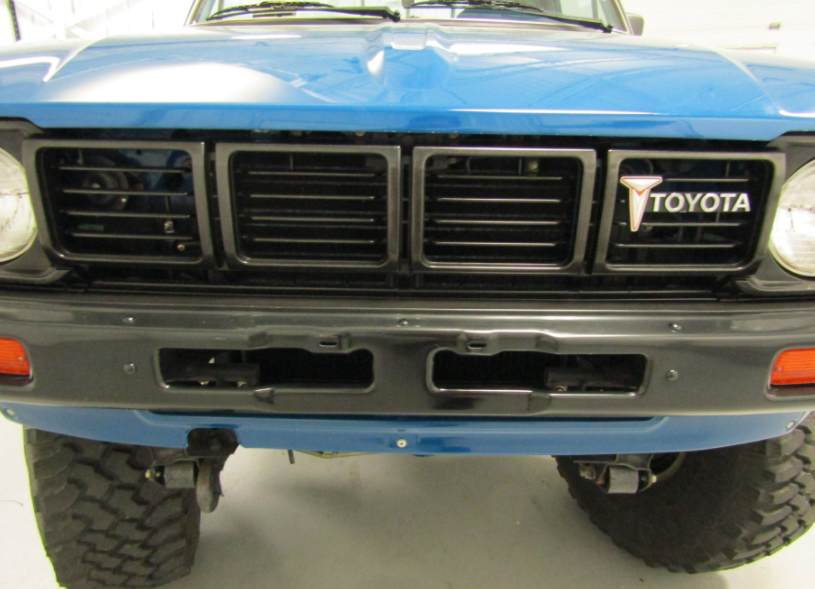 Sold: 1980 Toyota Hilux - 2