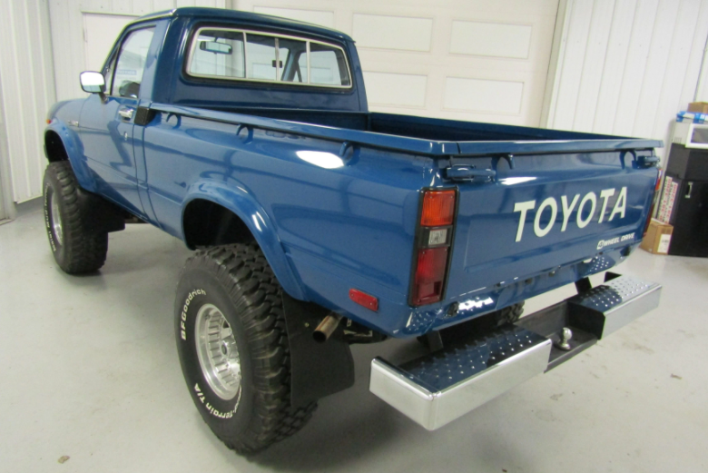 Sold: 1980 Toyota Hilux