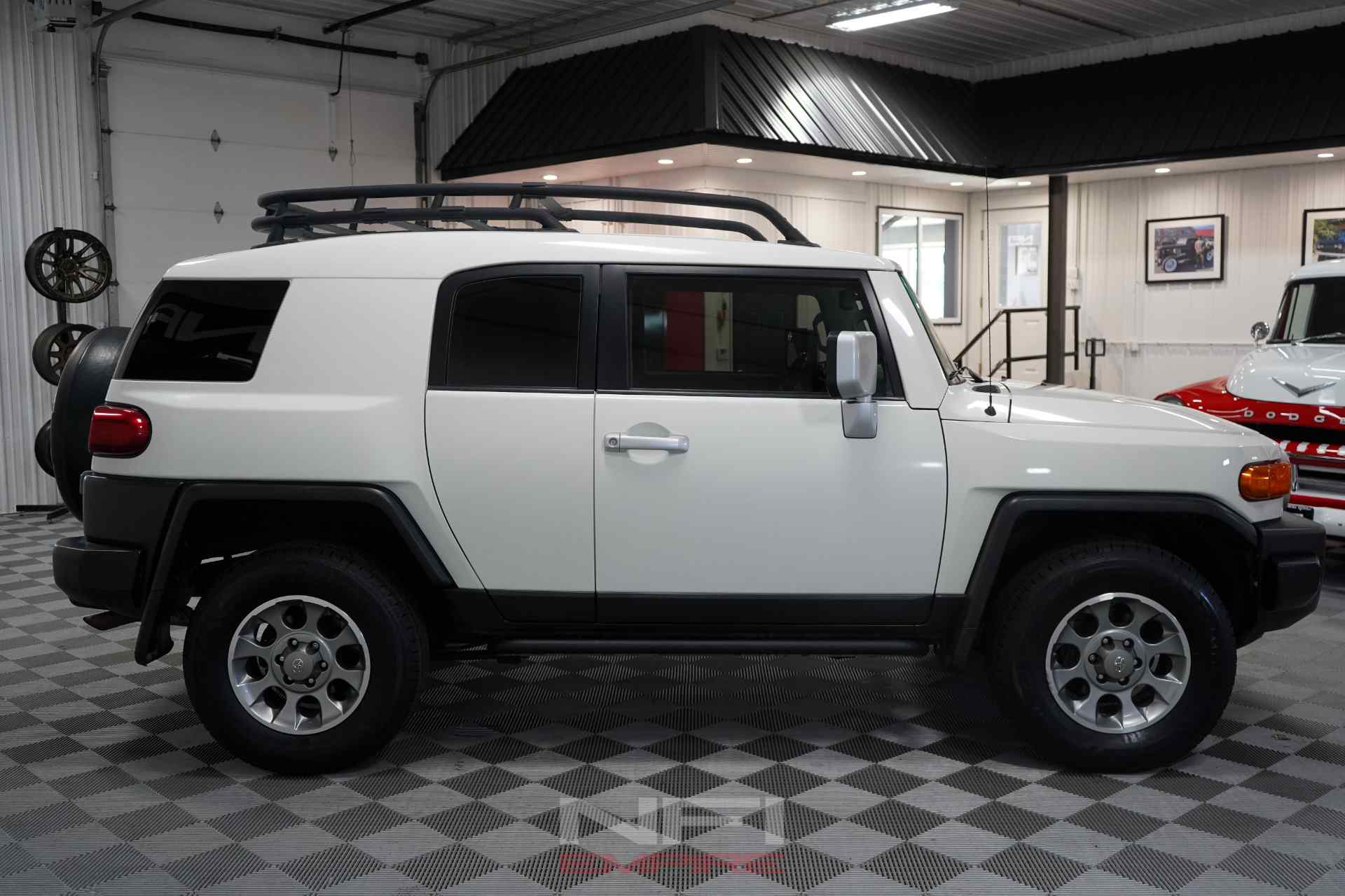 2012 Toyota FJ Cruiser - 5