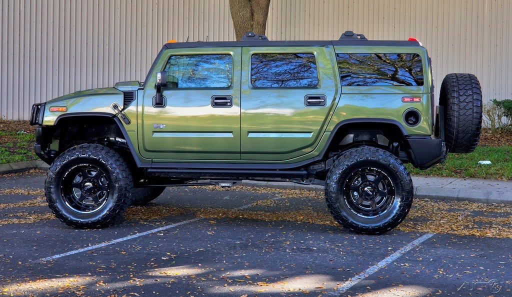 Sold: 2003 Hummer H2