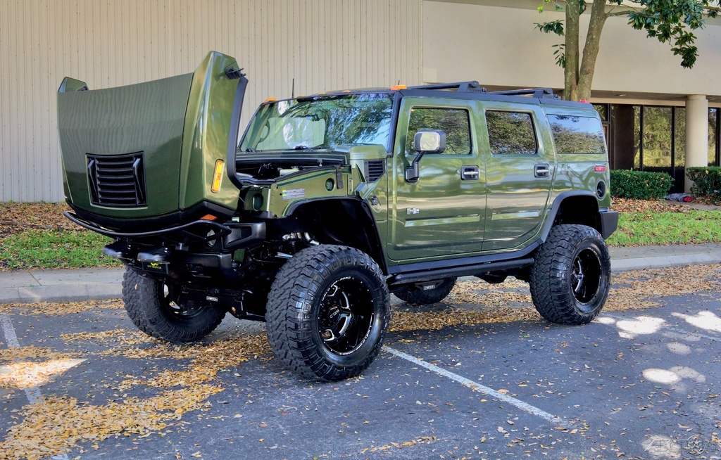Sold: 2003 Hummer H2 - 4