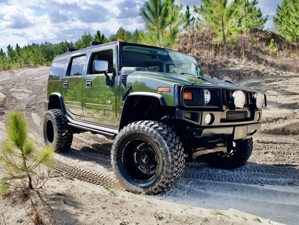Sold: 2003 Hummer H2 - 3