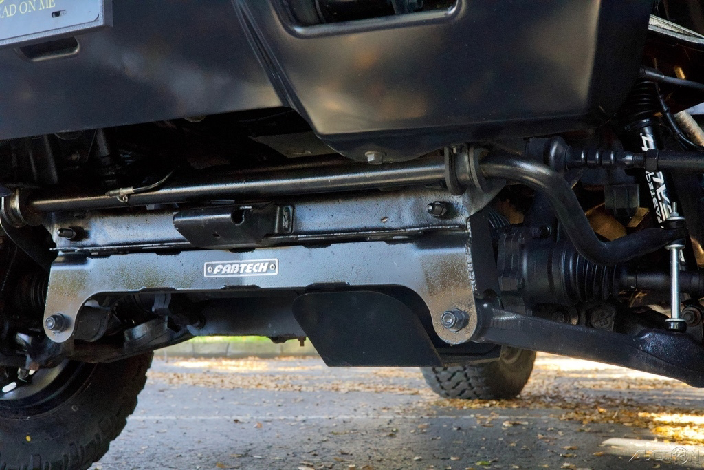 Sold: 2003 Hummer H2