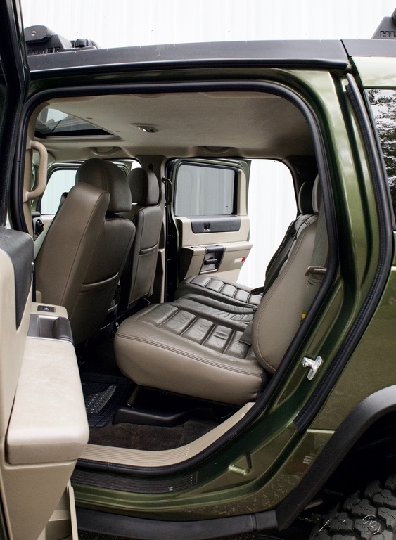 Sold: 2003 Hummer H2