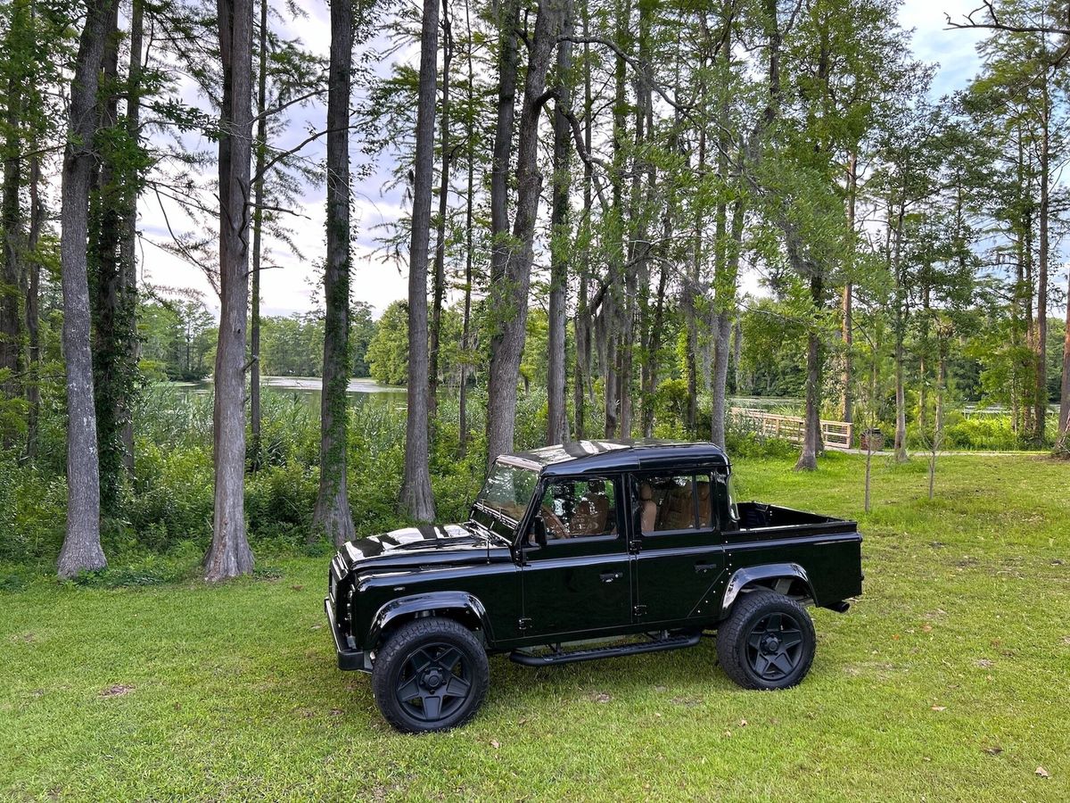 6.2L LS3 Powered-1997 Land Rover Defender 110 Double Cab Pickup