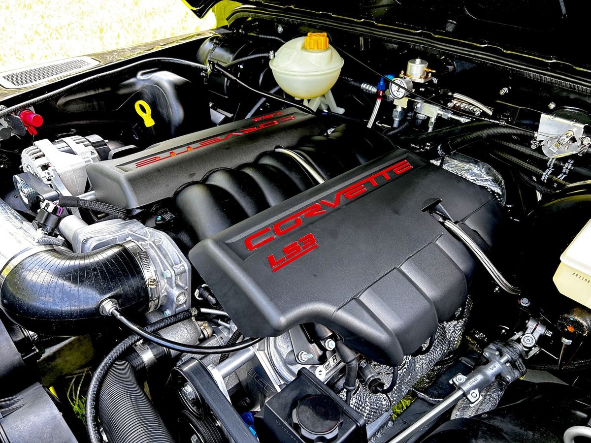 6.2L LS3 Powered-1997 Land Rover Defender 110 Double Cab Pickup - 4