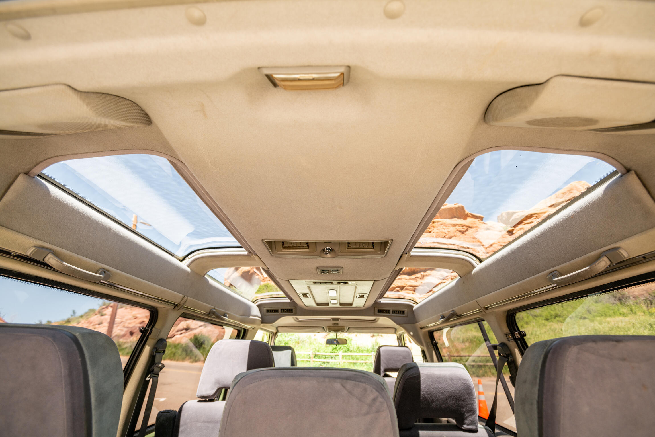 Sold: 1992 Mitsubishi Delica Star Wagon Super Exceed 4x4 - 2