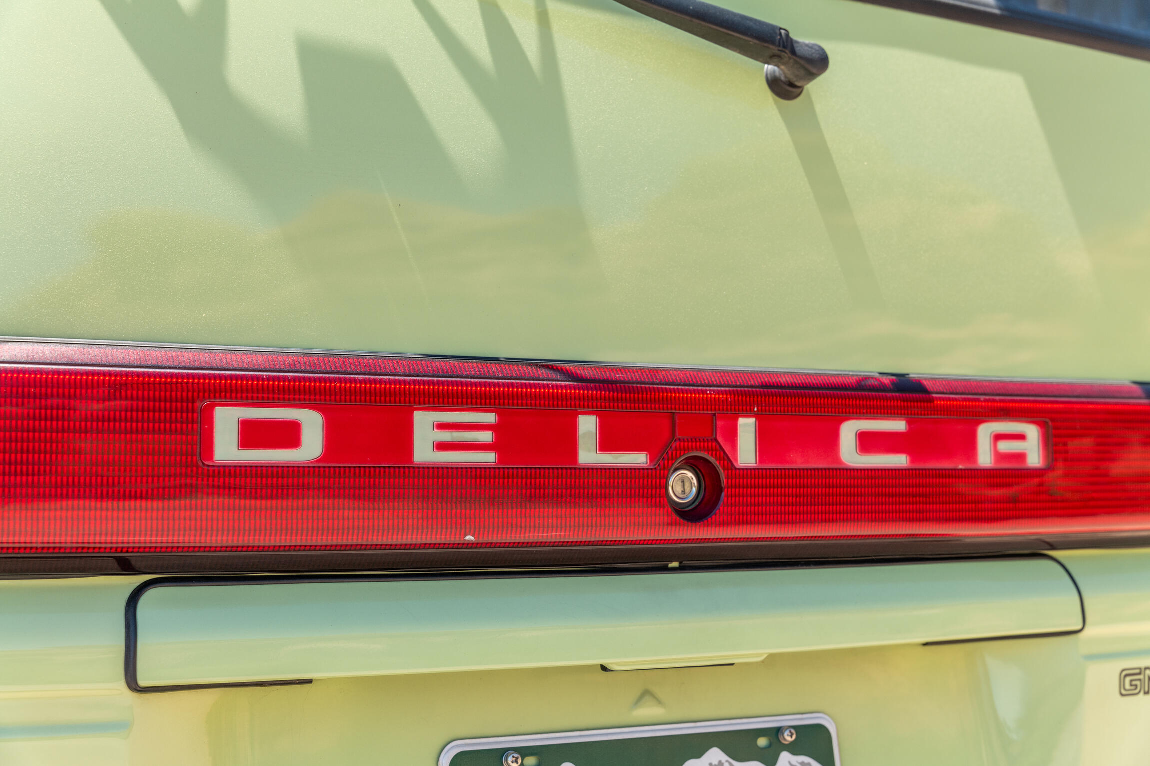 Sold: 1992 Mitsubishi Delica Star Wagon Super Exceed 4x4