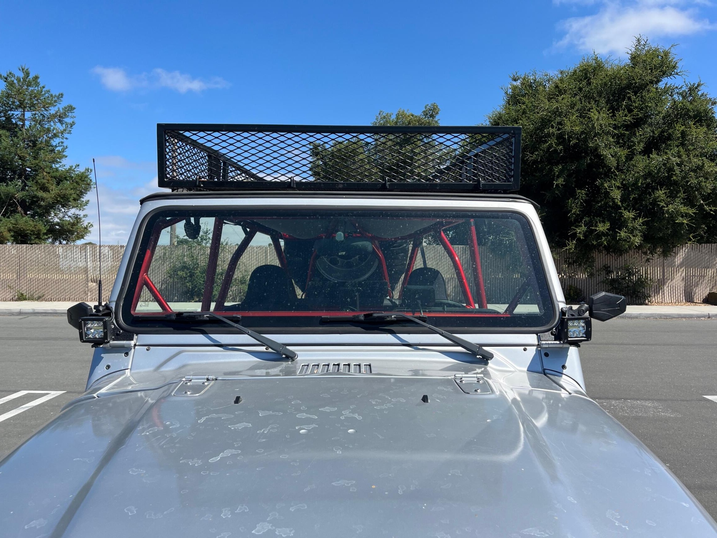 Rock-Crawling 1999 Jeep Wrangler TJ Sahara - 5