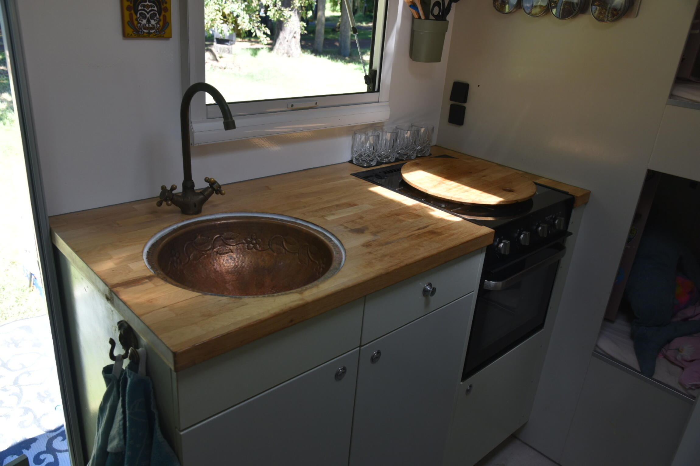 Sold: 1990 Mercedes-Benz 1113LAF Expedition Build