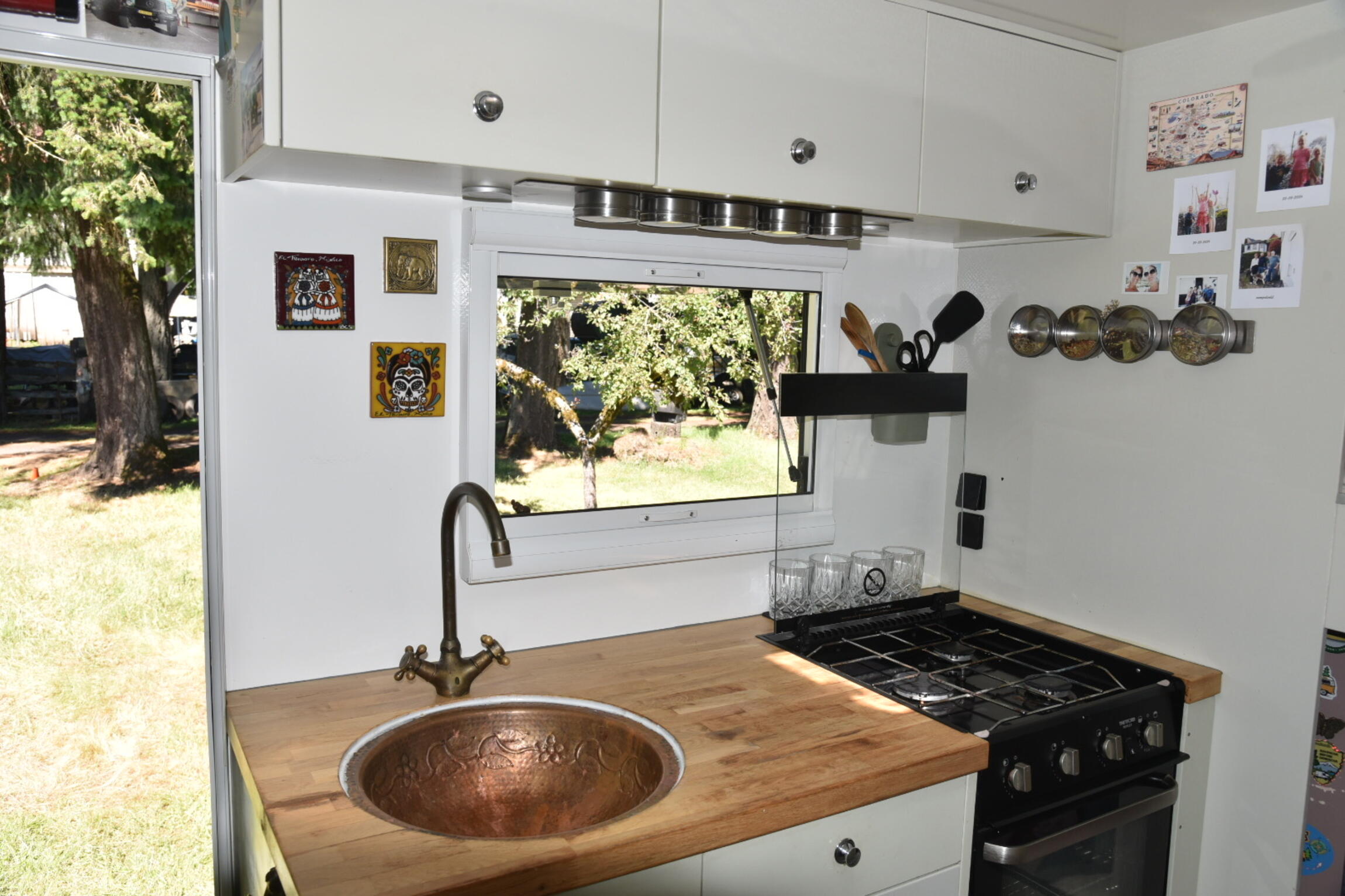 Sold: 1990 Mercedes-Benz 1113LAF Expedition Build - 5