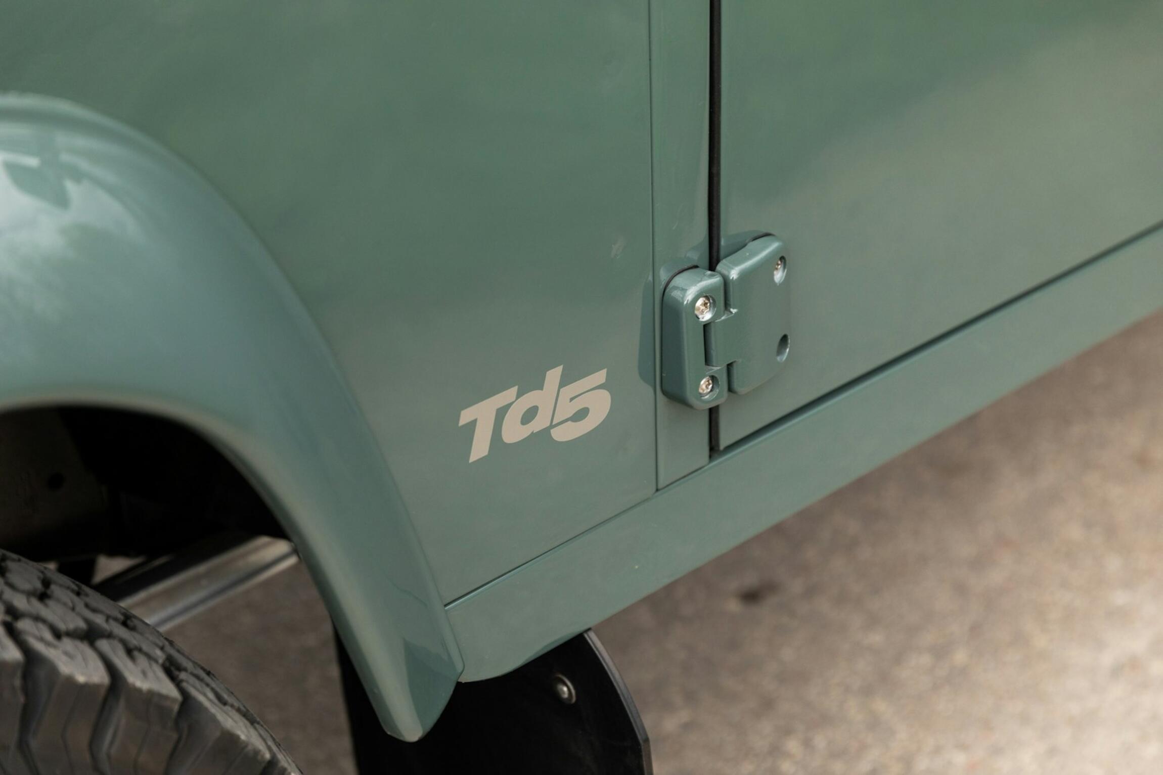 1998 Land Rover Defender 110 Td5